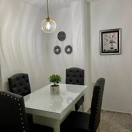 Hermoso Apartamento En Zona Central De Medellin Exterior photo